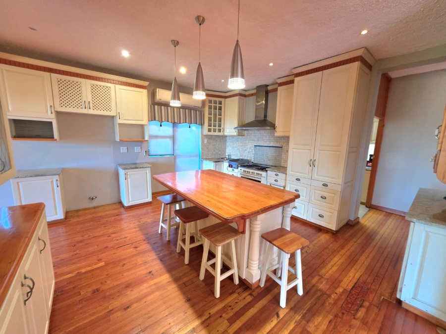 4 Bedroom Property for Sale in Eureka Free State